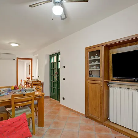 Queen Elena Centro 2br With Terrace - Happy Apartment *
