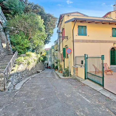 Apartment Queen Elena Centro 2br With Terrace - Happy