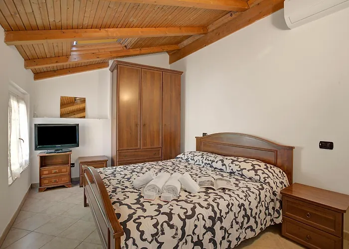 Queen Elena Centro - Happy 公寓 *